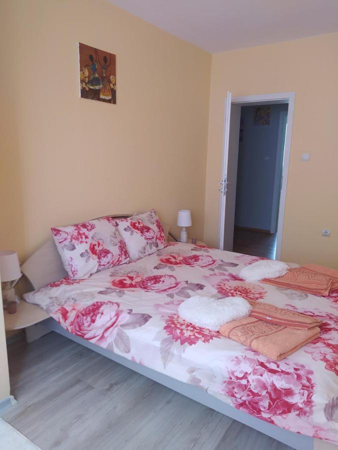 Ferienwohnung Raia Stara Sagora Exterior foto